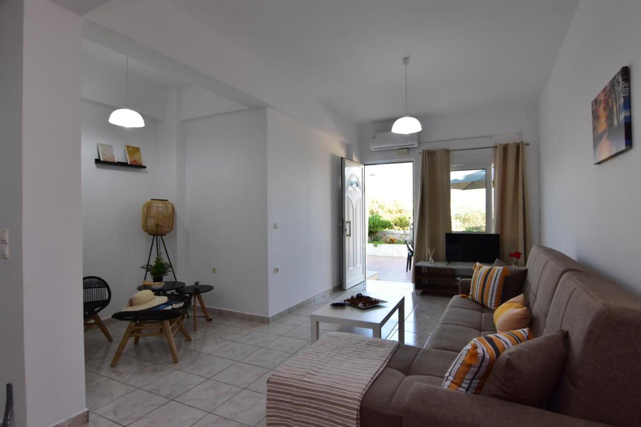Iakovos Apartments Chorafakia المظهر الخارجي الصورة