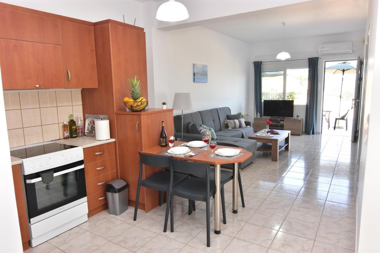 Iakovos Apartments Chorafakia المظهر الخارجي الصورة