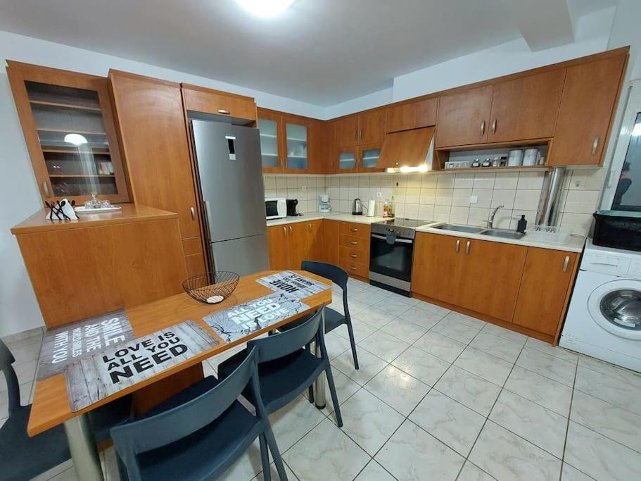 Iakovos Apartments Chorafakia المظهر الخارجي الصورة