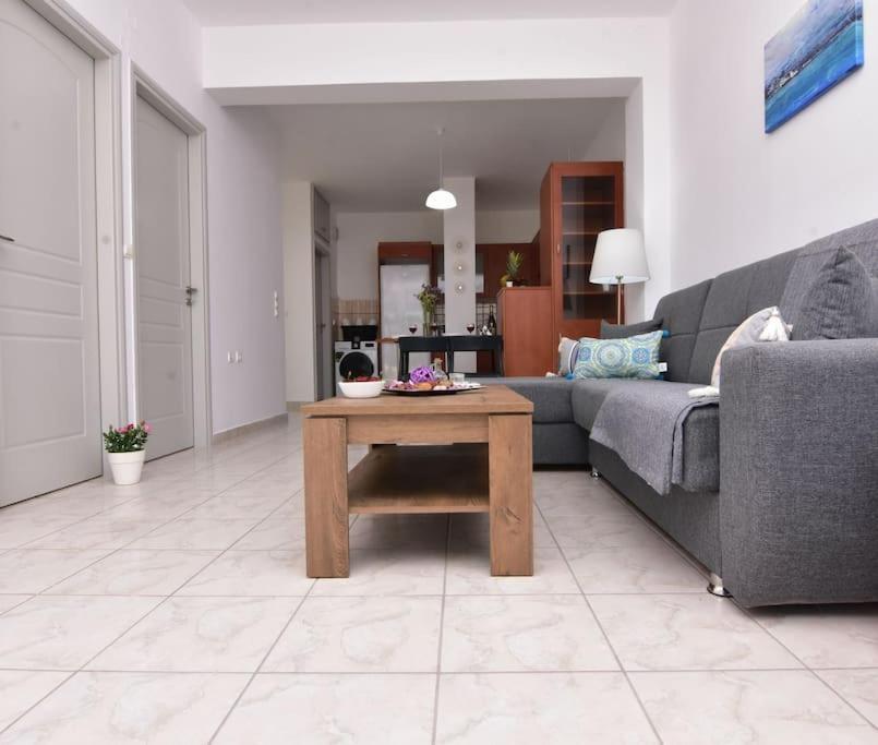 Iakovos Apartments Chorafakia المظهر الخارجي الصورة